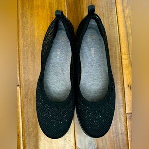 Cloudsteppers by Clarkes Women’s Shoes black slipon Ballerina flat cushion soft